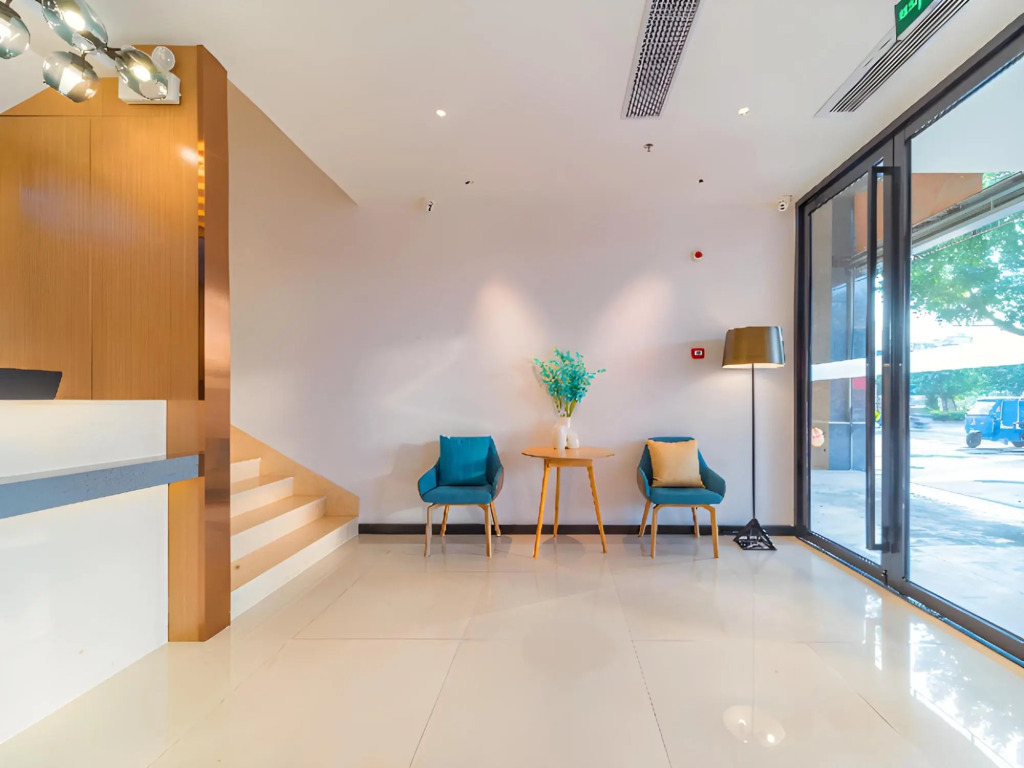 Цзиньюань: City Comfort Inn Qingyuan Yingde Heping North Road