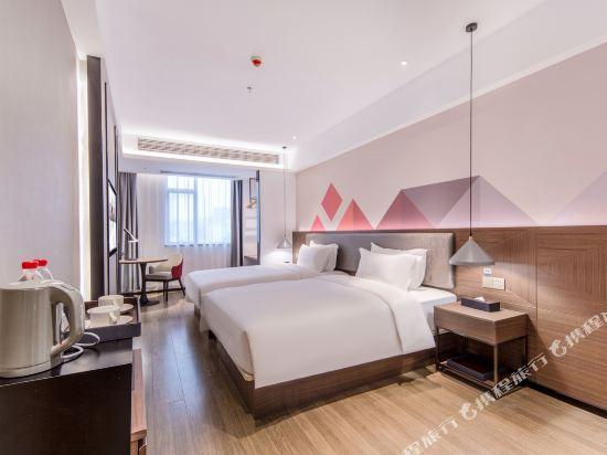 Хэчжоу: Borrman Hotel Hezhou High Speed Railway Station Guangming Avenue