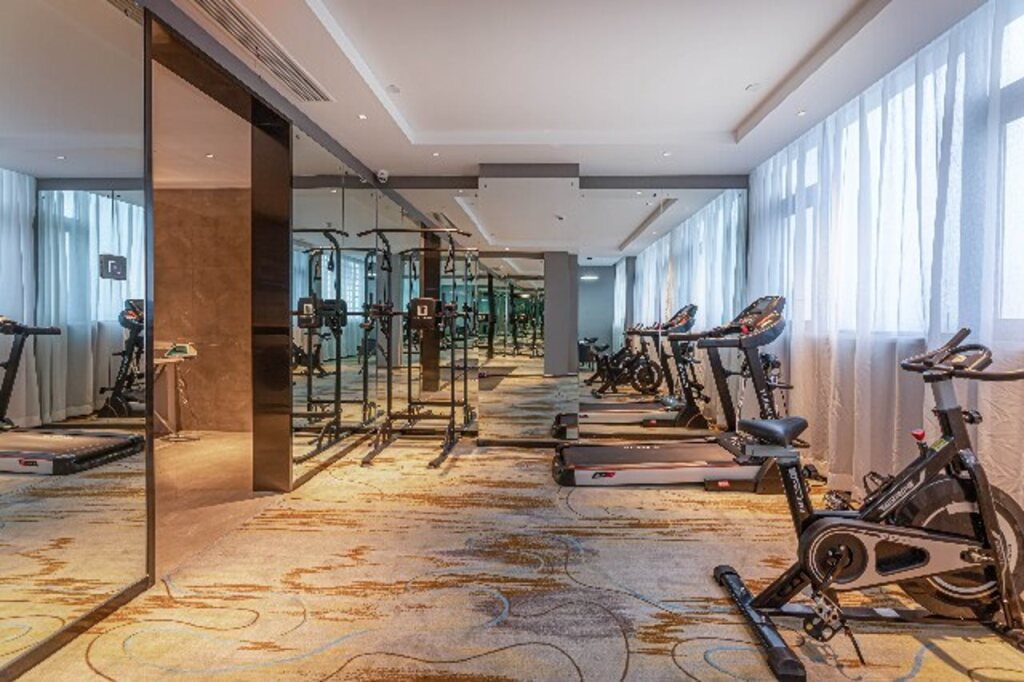 Шаоксинг: Yishang Hotel (Shaoxing North Station China Textile City Cross-border E-commerce Industrial Park)