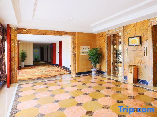 Уху: Fan Chang Hotel