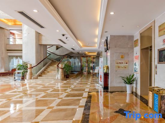 Уху: Fan Chang Hotel