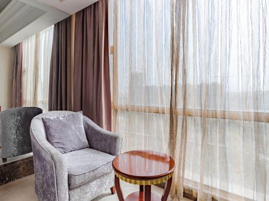 Уху: Fan Chang Hotel