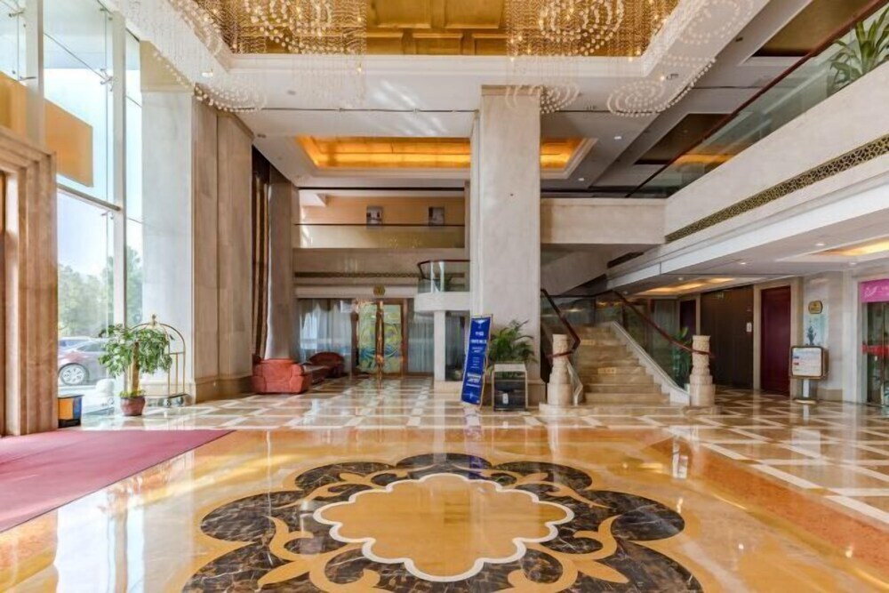 Уху: Fan Chang Hotel