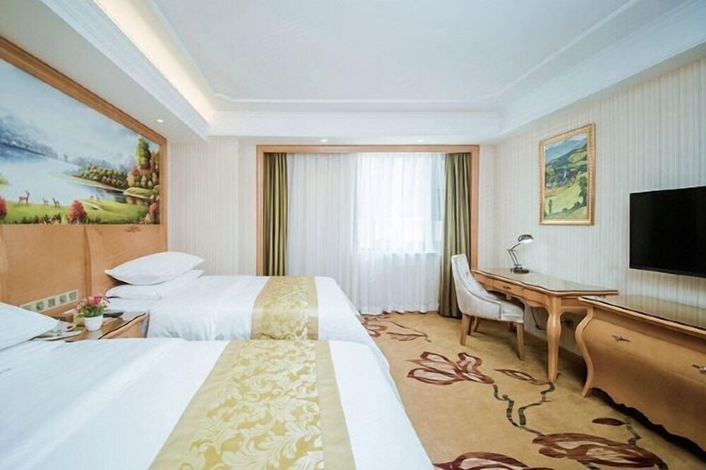 Ухань: Vienna Hotel (Xinhua South Store, Hankou North Road, Wuhan)