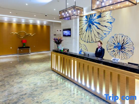 Чунцин: Chongqing Hechuan Wenyue (France) Resort Hotel