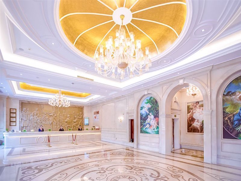 Ухань: Vienna International Hotel (Wuhan Yangguang Yuhang)