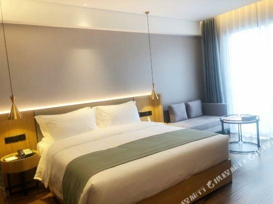 Наньнин: Miqieer Hotel（Nanning Sheng Tian Ling Yu Store ）