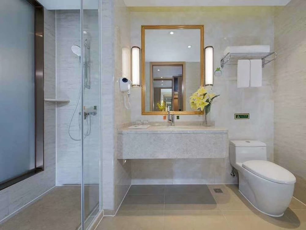 Наньнин: Vienna International Hotel (Nanning Huanan City)