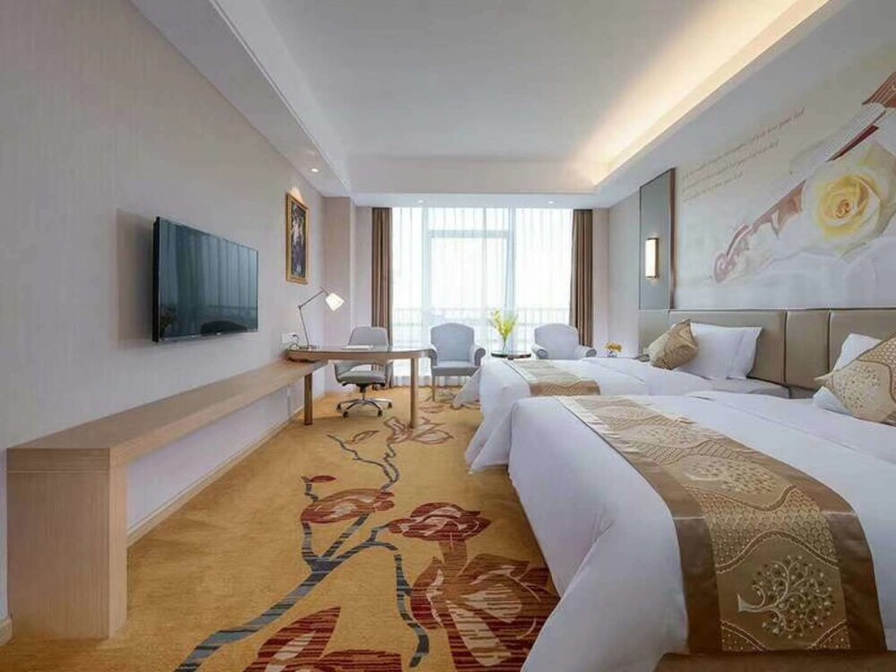 Наньнин: Vienna International Hotel (Nanning Huanan City)
