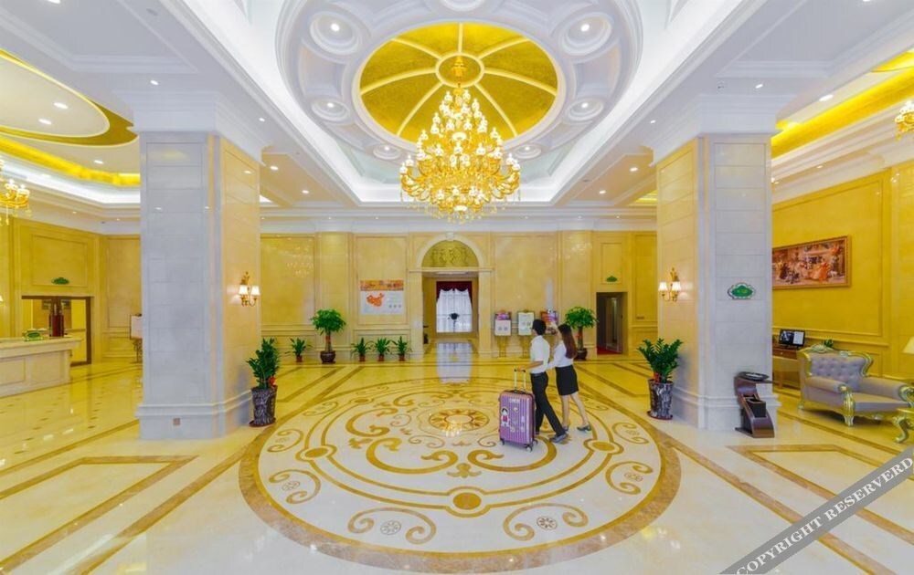 Наньнин: Vienna International Hotel (Nanning Huanan City)