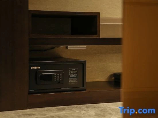 Джиангме: QuanZhi hotel（Heshan Plaza store ）