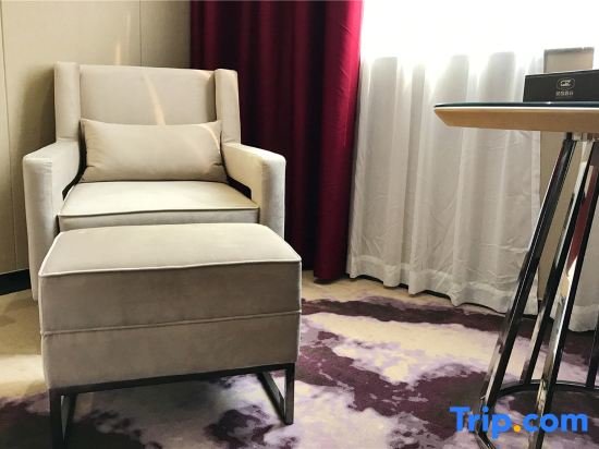 Джиангме: QuanZhi hotel（Heshan Plaza store ）