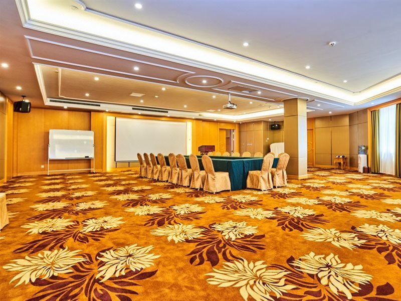Фучжоу: Vienna International Hotel (Fuzhou South Railway Station, Lulei Metro Station)