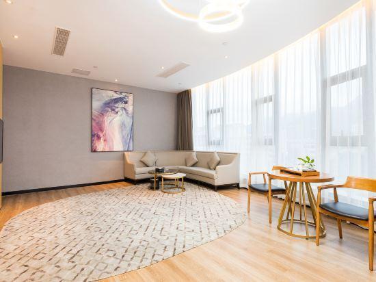Фучжоу: Days Hotel Fuzhou Xiangfeng (May Fourth North Taihe Plaza Store)