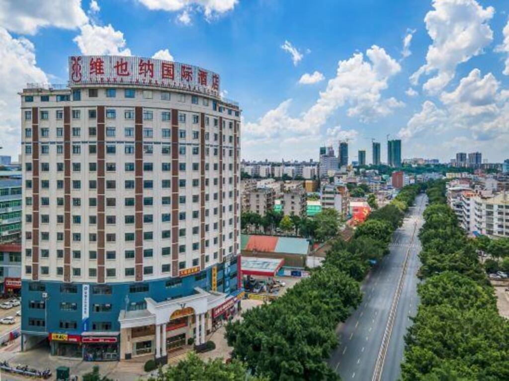 Наньнин: Vienna International Hotel (Nanning Wuyi Vehicle Management Office)