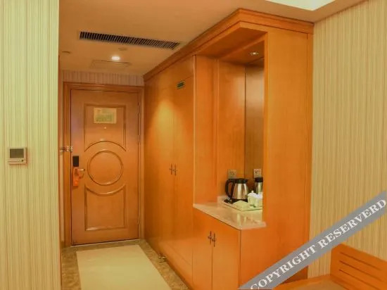 Лоян: Vienna Hotel (Luoyang Jiudou Road Wanda)