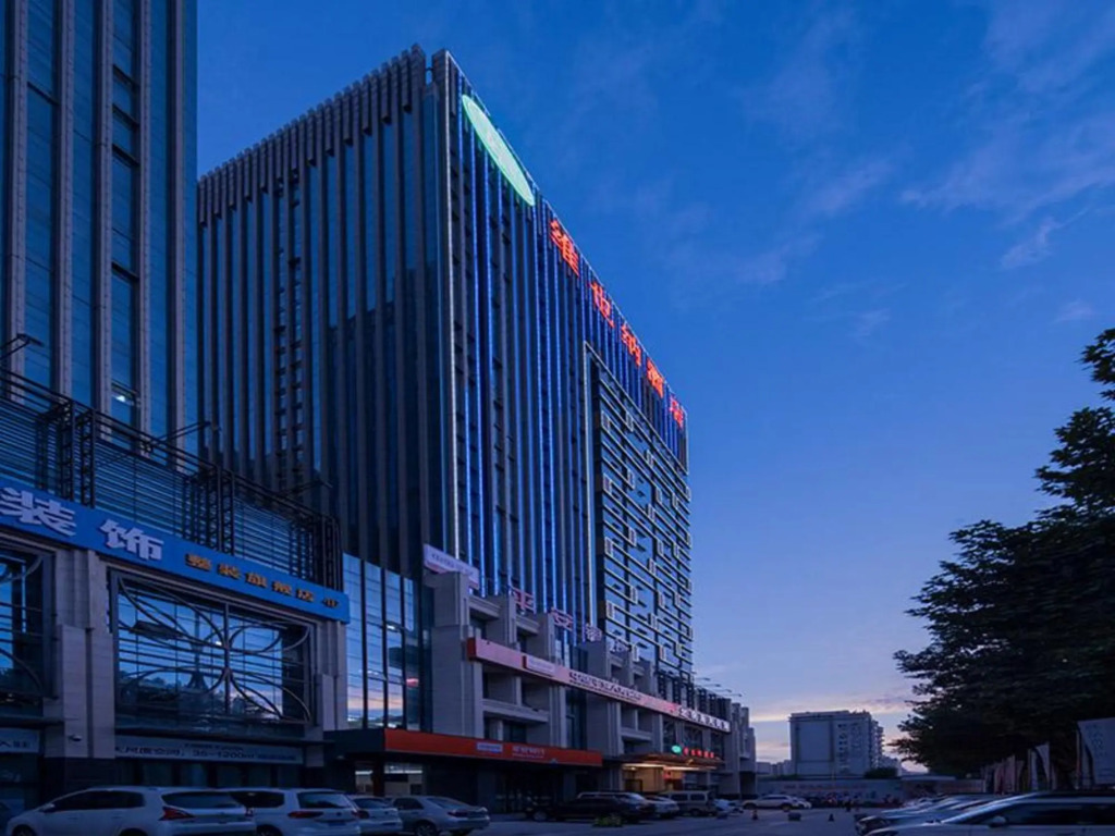 Лоян: Vienna Hotel (Luoyang Jiudou Road Wanda)