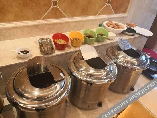 Лоян: Vienna Hotel (Luoyang Jiudou Road Wanda)