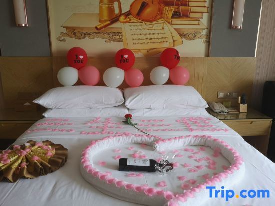 Чанша: Vienna International Hotel (Changsha High-speed Railway South Station Wanjiali Plaza)