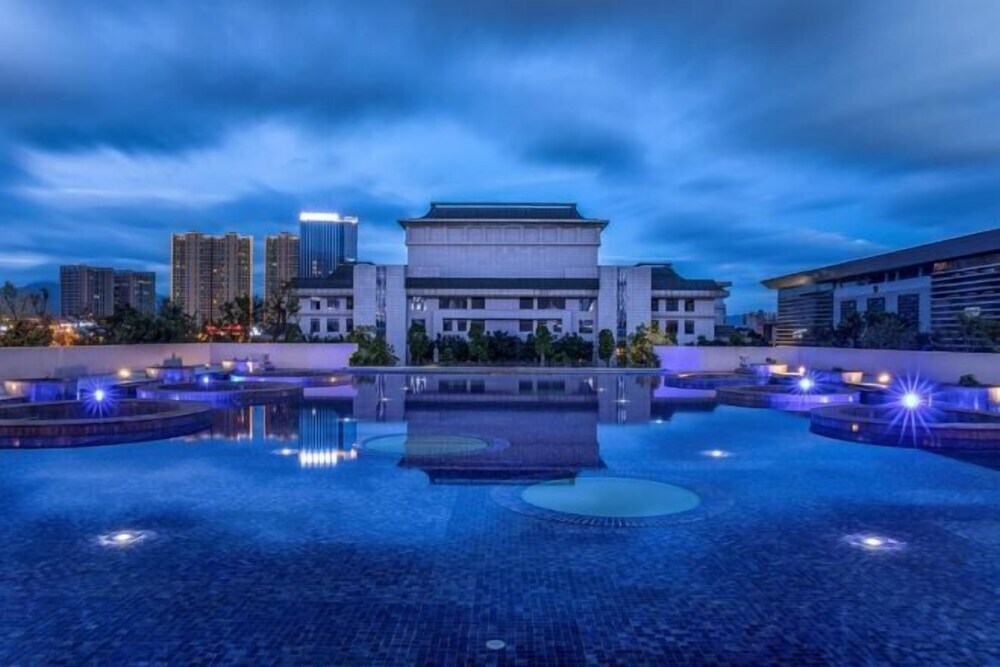Баошань: Yongchang Hotel