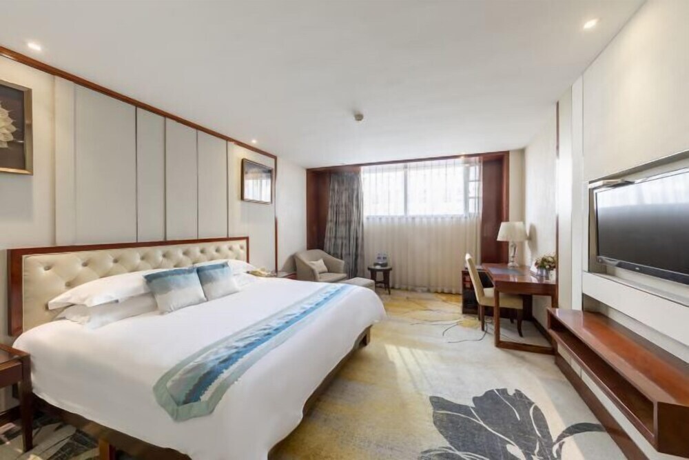 Нанкин: Zhenbao Holiday Hotel (Nanjing Olympic Sports Center)