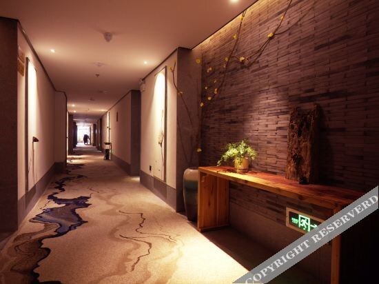 Чанша: PM Hotel (Changsha Songya Hunan Metro Station)