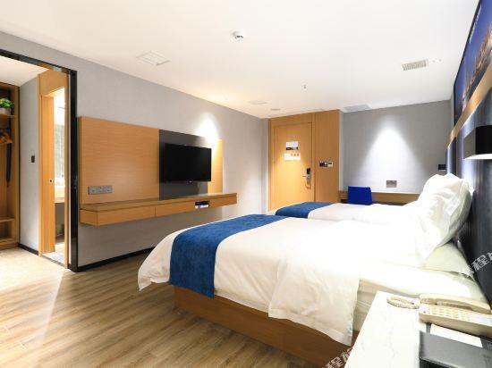 Чанша: Yeste Hotel (Changsha Wanjiali North Road Tuqiao Metro Station Store)