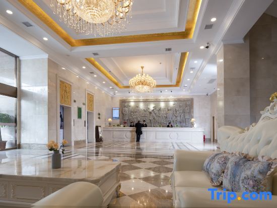 Йиян: Vienna Hotel (Yiyang Heshan Xiufeng Park)