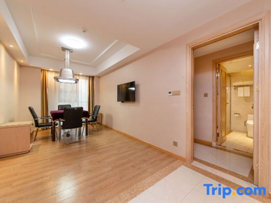 Йиян: Vienna Hotel (Yiyang Heshan Xiufeng Park)