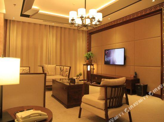 Цзинин: Shuihu Hotel