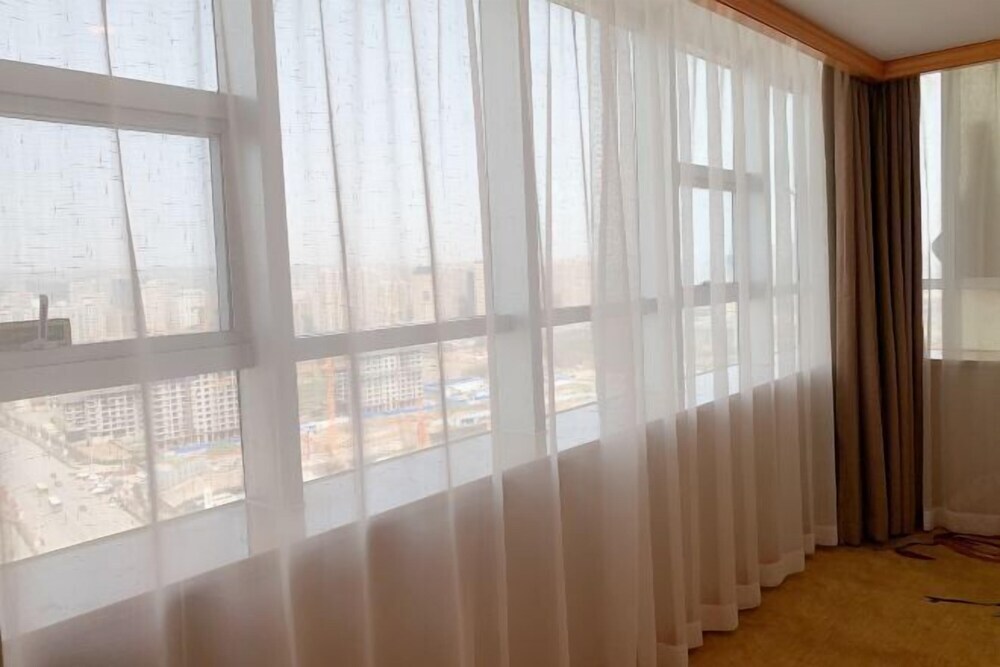 Баоцзи: Vienna International Hotel (Baoji High-speed Railway Station)