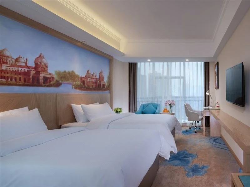 Чунцин: Vienna Hotel (Chongqing West Railway Station Baguocheng)