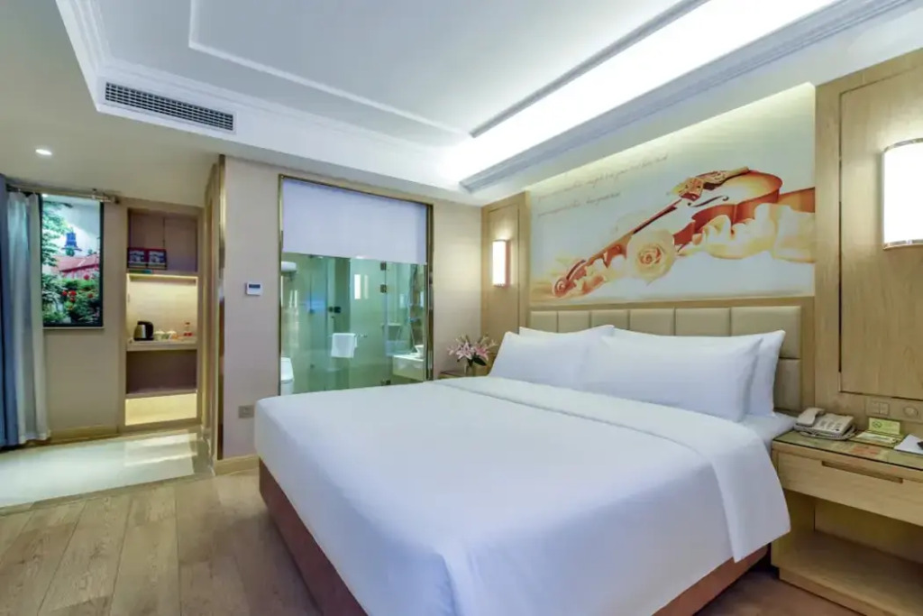 Чунцин: Vienna Hotel Chongqing Jiefangbei Pedestrian Street