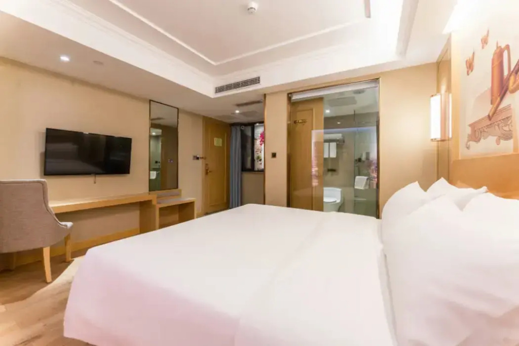 Чунцин: Vienna Hotel Chongqing Jiefangbei Pedestrian Street