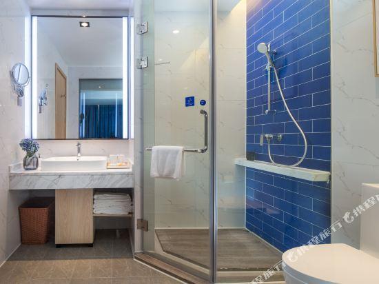 Шаньтоу: Kyriad Marvelous Hotel (Shantou Chaoyang High Speed Railway Station)