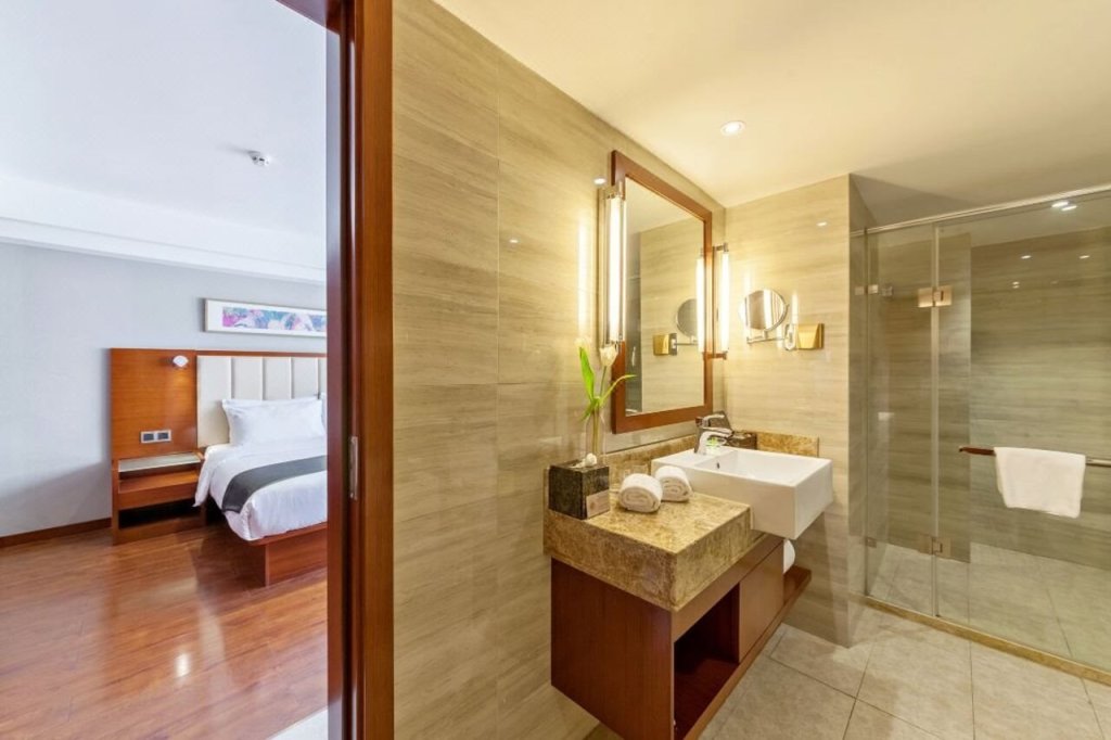 Сямынь: Green Oriental Hotel (Xiamen Railway Station Mingfa Commercial Plaza)