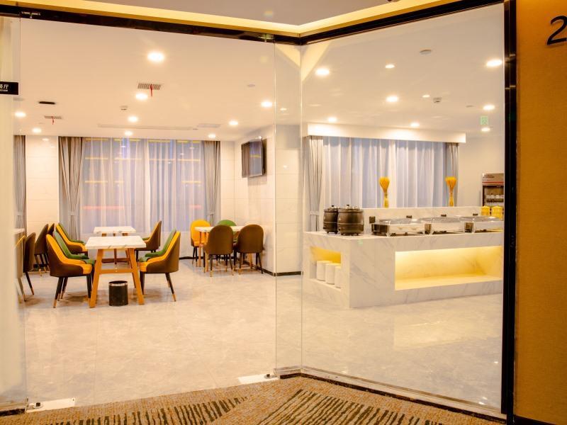 Фуян: Green Tree Inn Express Fuyang Development Zone Oriental Pearl
