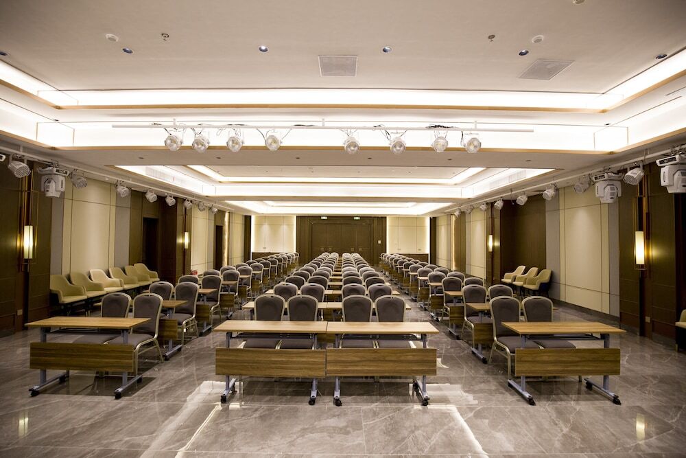 Харбин: Holiday Inn Express Harbin Exhibition Center