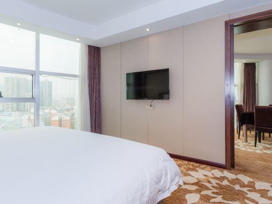 Цзуньи: Shengdi Hongcheng Xindaxin Hotel