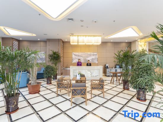 Синин: Yingde'er Hotel