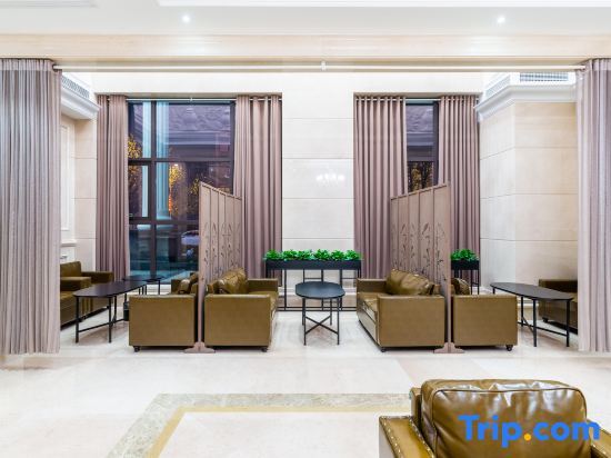 Йиян: Vienna International Hotel (Yiyang Ziyang Center)