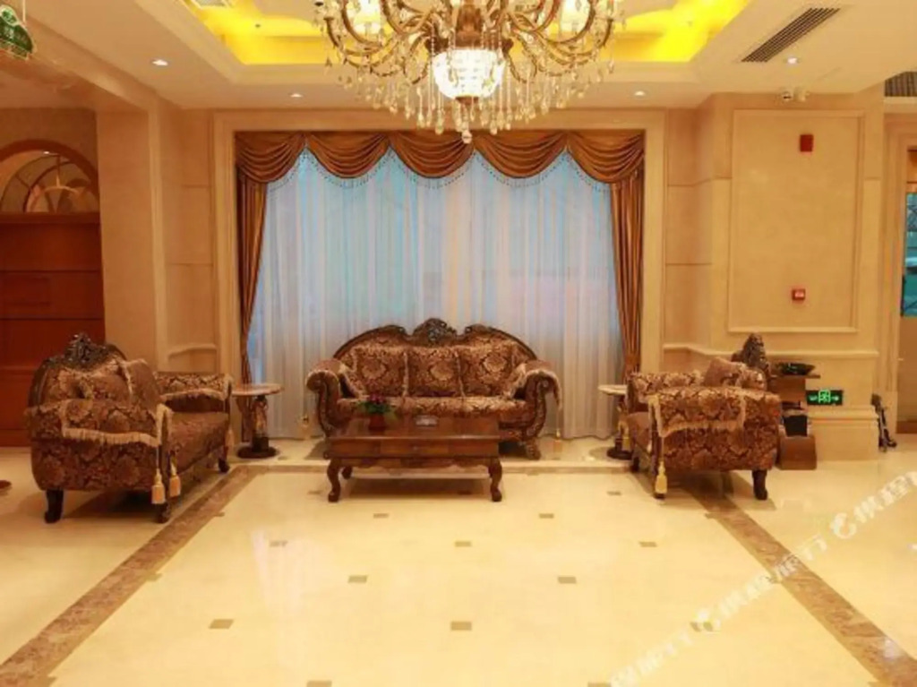 Цанчжоу: Vienna International Hotel (Cangzhou Hongyu Building High-speed Railway Station)