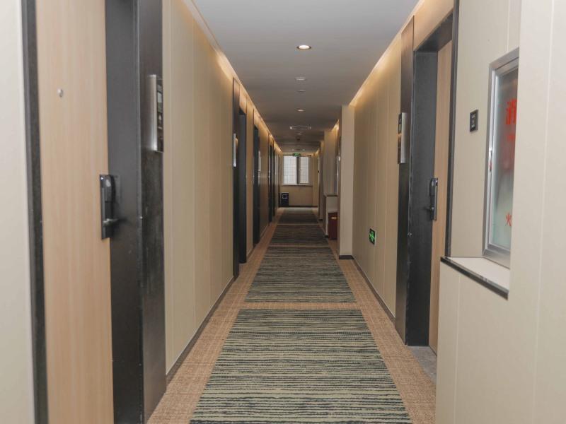 Таншань: Green Tree Inn Express Tangshan Kaiping District Government