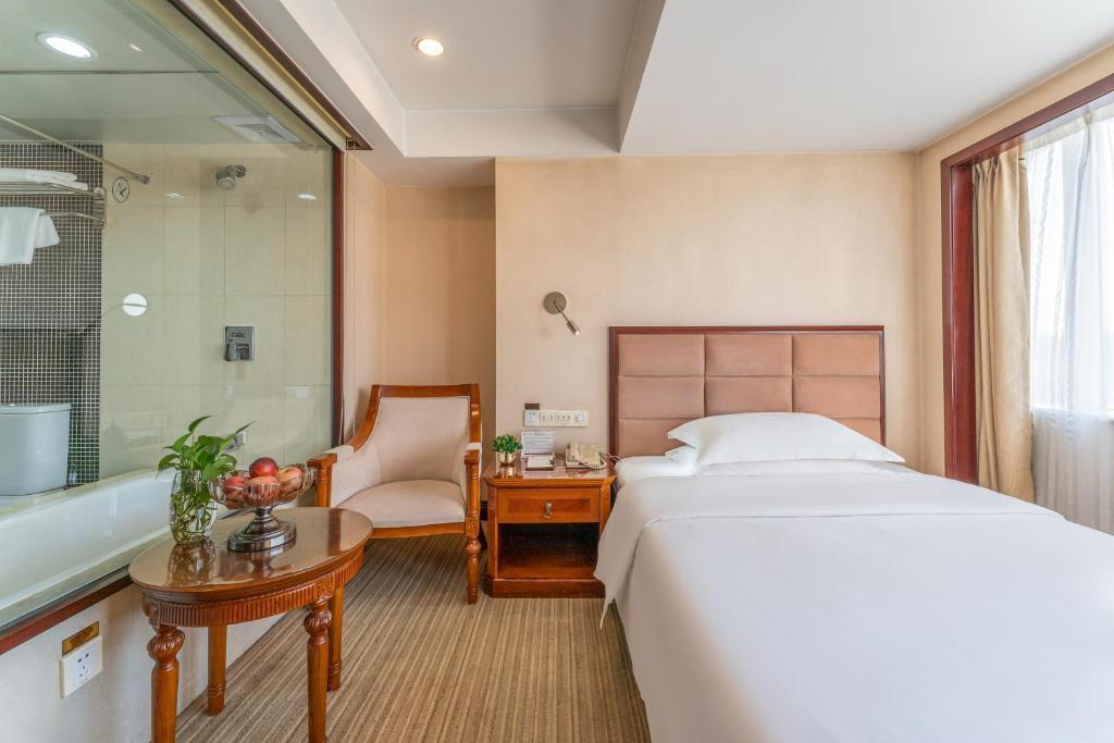 Баодин: Baoding Zhong Yin Hotel