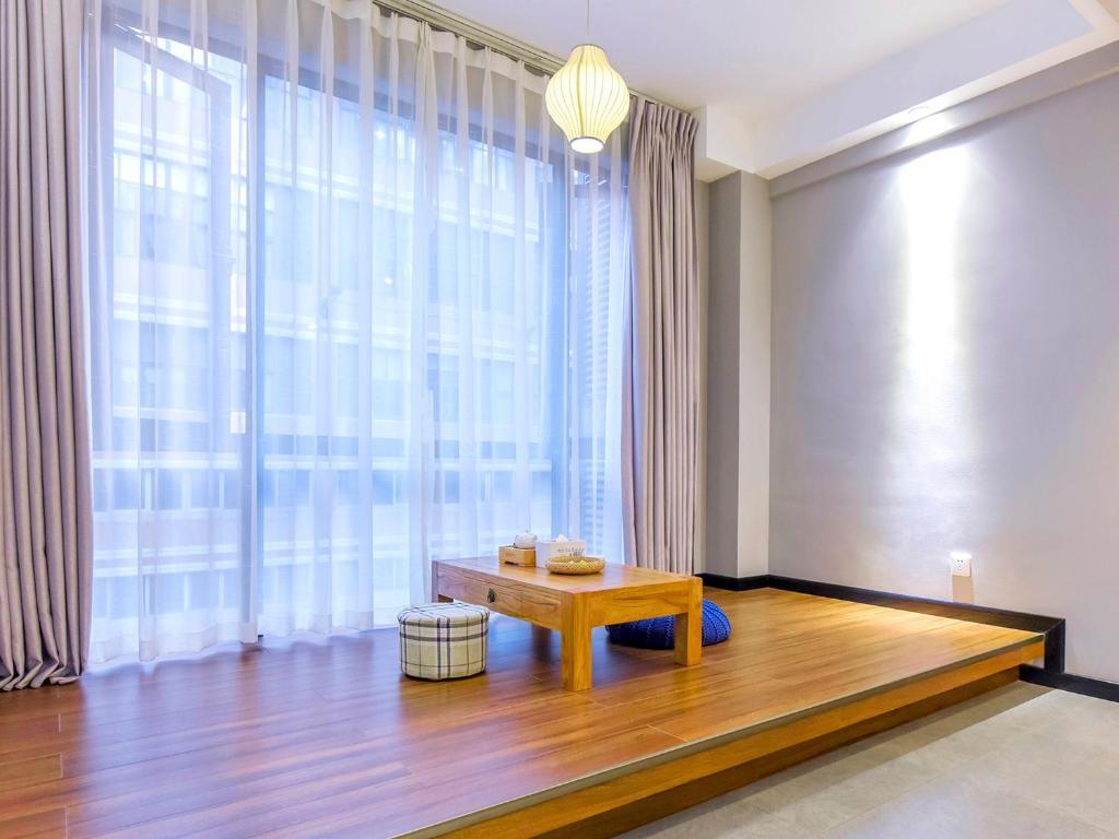 Чунцин: Chongqing Ouranjian Lake View Guesthouse