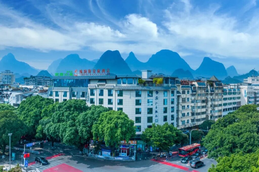 Гуйлинь: Venus Royal Hotel (Guilin Elephant Trunk Hill, Two Rivers and Four Lakes Branch)
