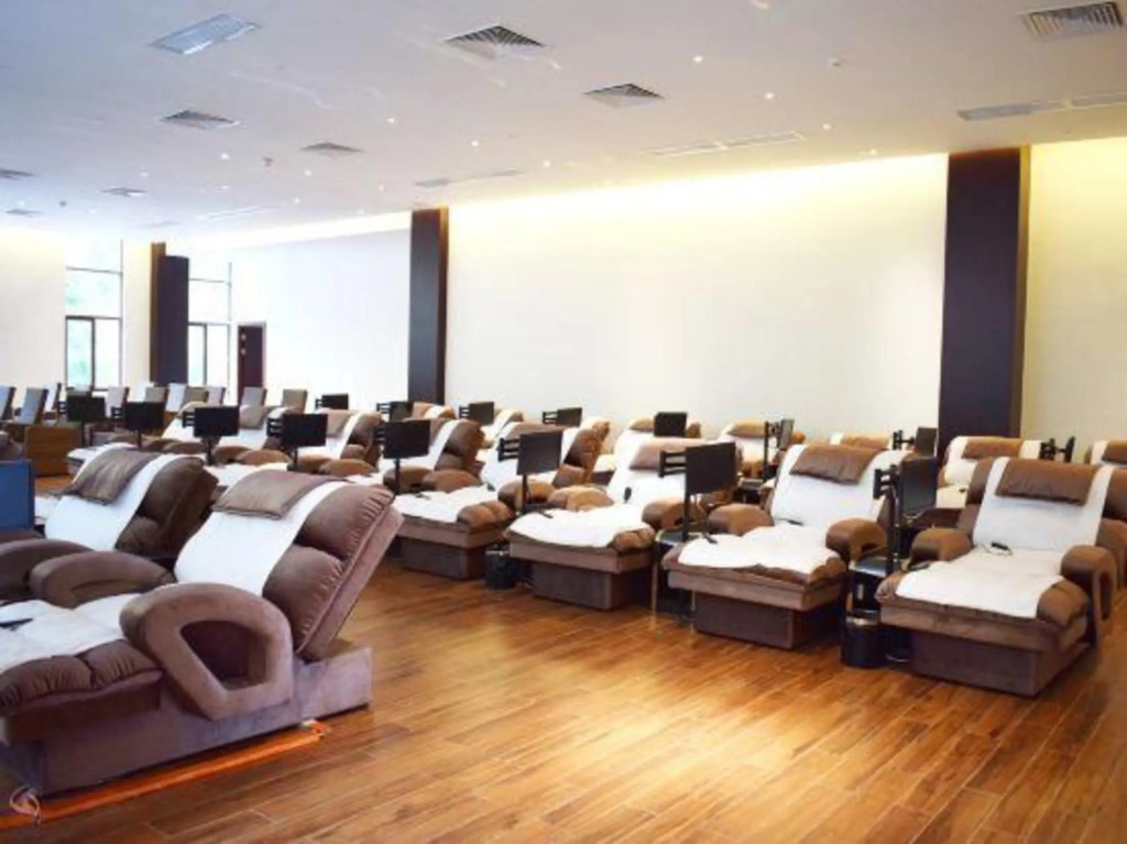 Цзиньюань: BJG Swan Lake Hot Spring Hotel