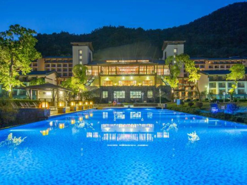 Цзиньюань: BJG Swan Lake Hot Spring Hotel