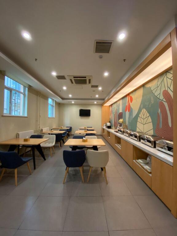 Линьи: Hanting Hotel Linyi Tongda Road Binhe