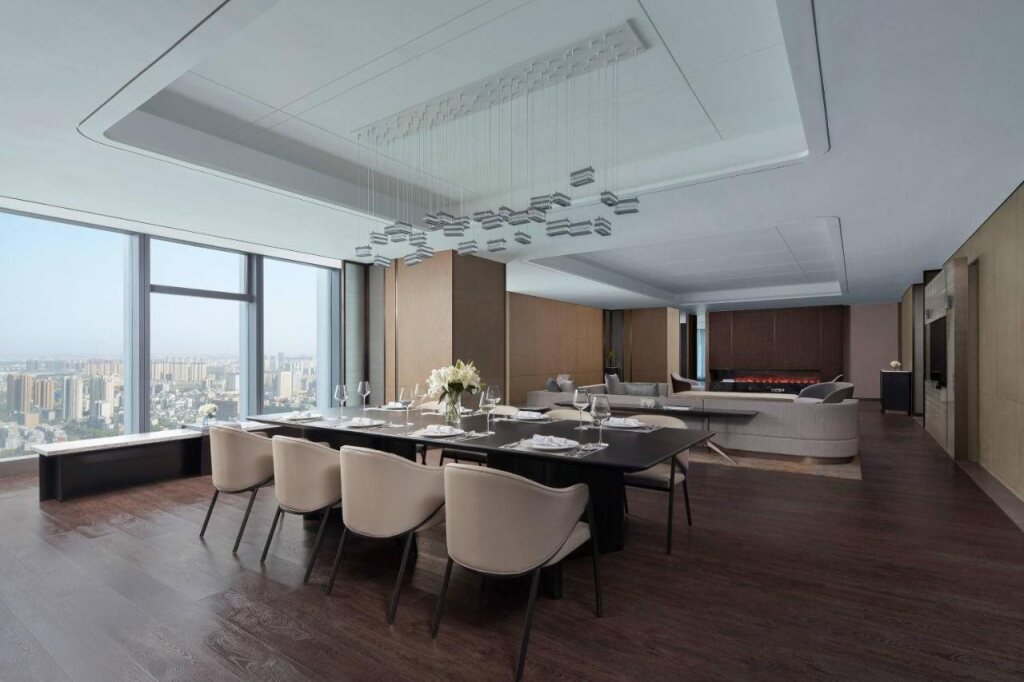 Яньчэн: Yancheng Marriott Hotel
